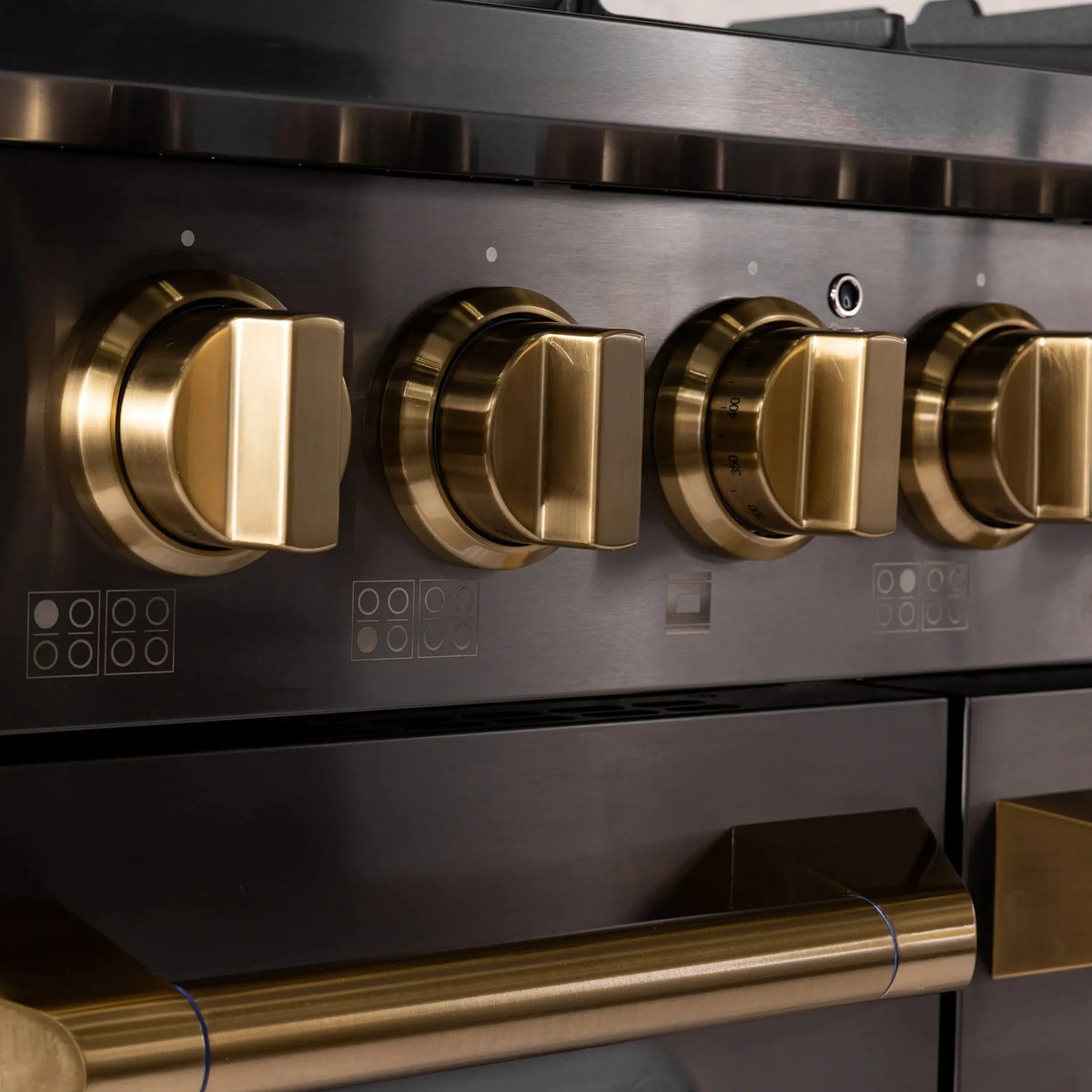KUCHT Gemstone Professional 48-Inch 6.7 cu. ft. Natural Gas Range with Sealed Burners, Griddle/Grill and Two Ovens - One Convection - in Titanium Stainless Steel KEG483