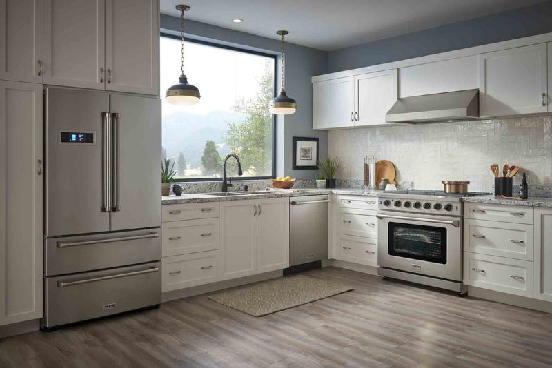 Thor Kitchen 36-Inch 6.0 Cu. Ft Single Oven Professional Gas Range in Stainless Steel LRG3601U