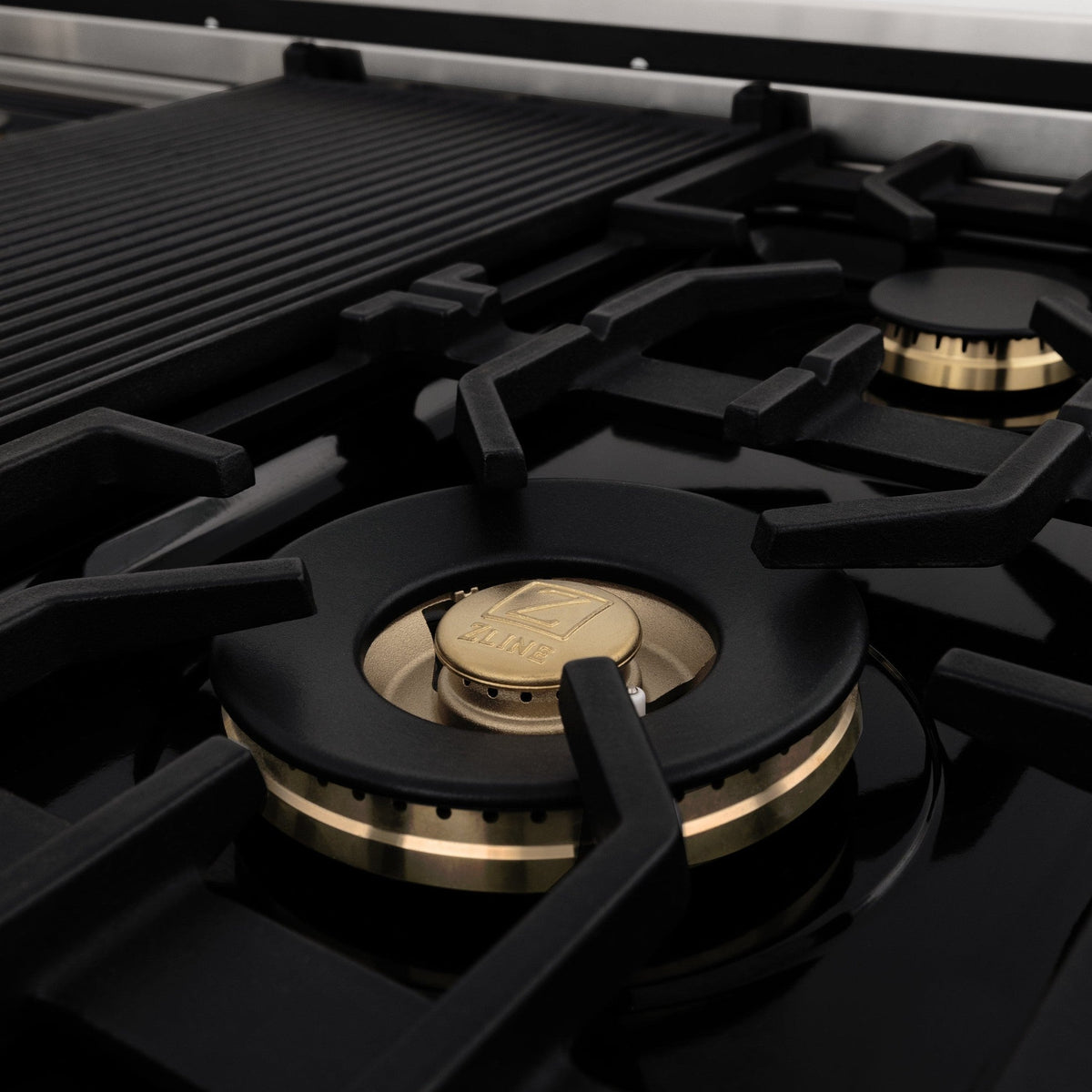 ZLINE Autograph Edition 48" Porcelain Rangetop with 7 Gas Burners in Stainless Steel With Accents