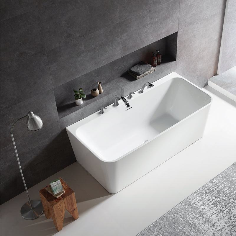 Vinnova Dashiel Soaking Bathtub White Finish